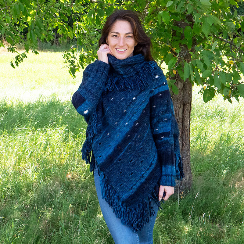 Damenponchopulli mit Loop "Fano Linie 359" 109365.2