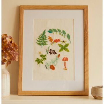 Embroidery set "Forest path