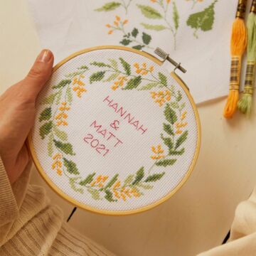 Embroidery set "Foliage Duo