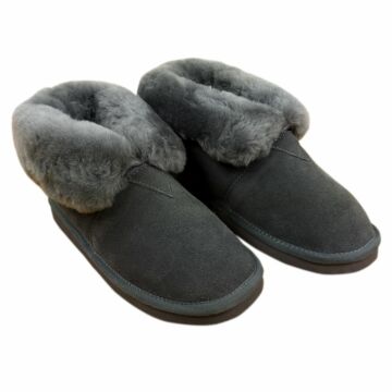 Lambskin slippers